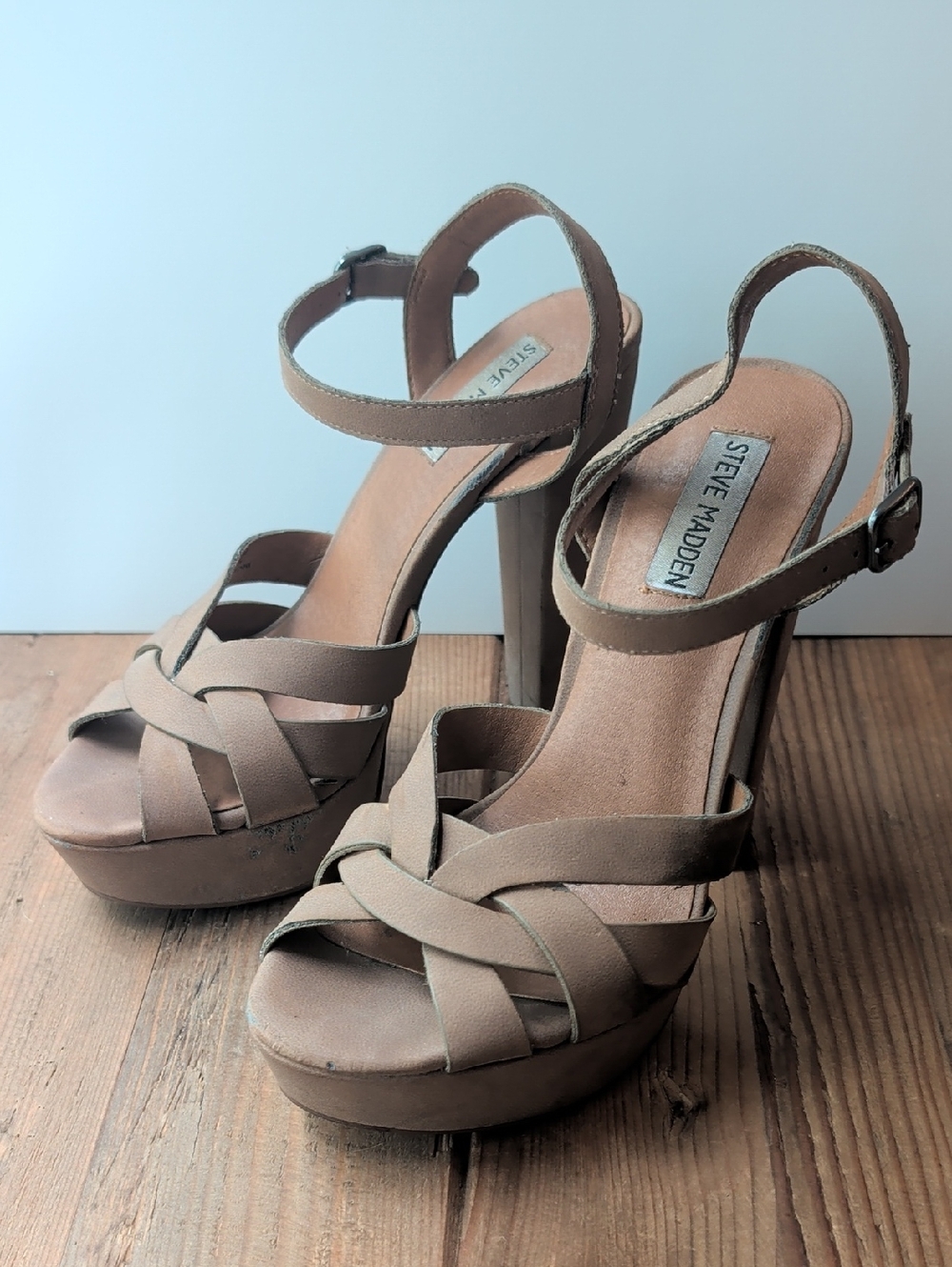 Steve Madden Neutral Taupe Knot Platform Sandals